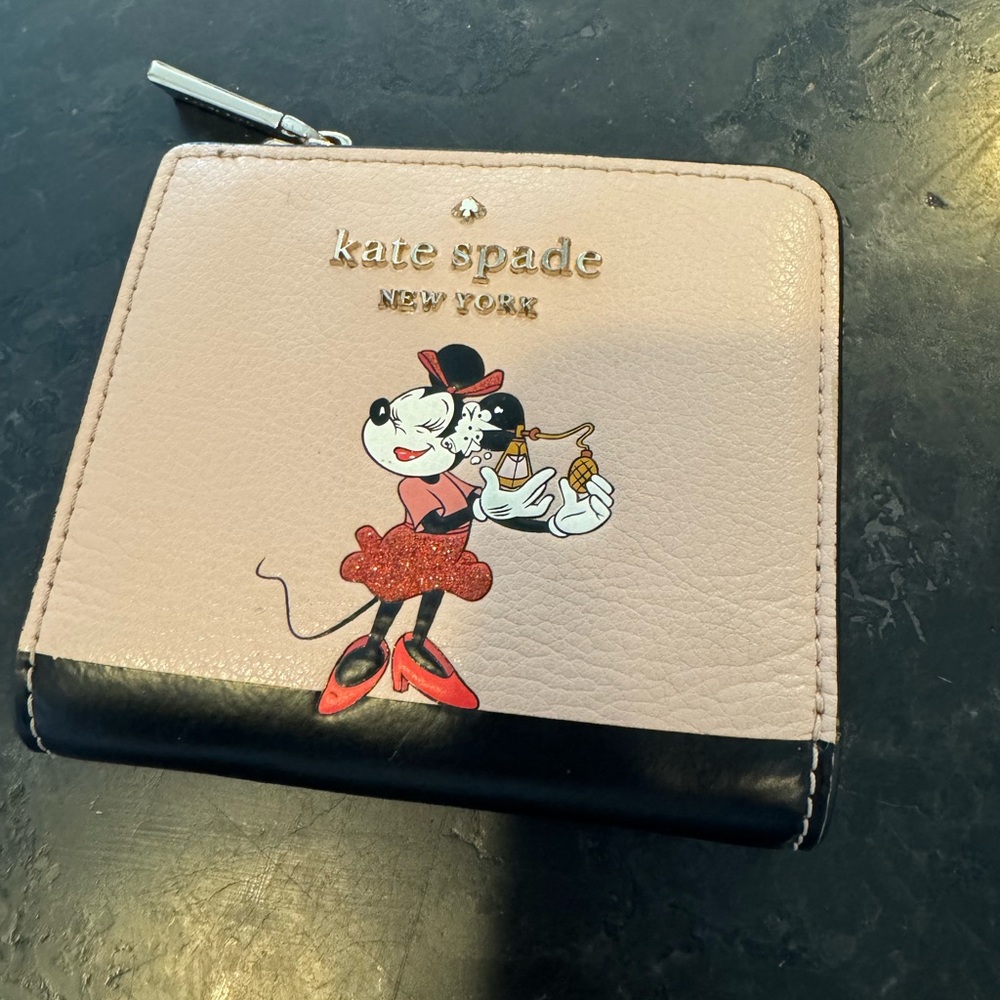 Kate Spade Disney Minnie Mouse bifold wallet